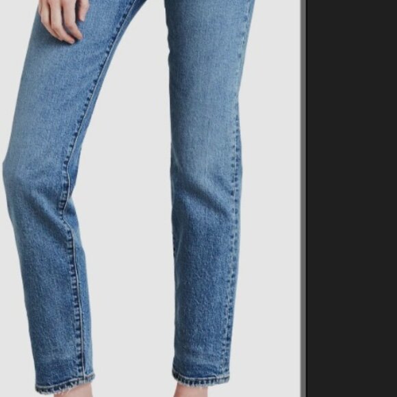 Levi's Wedgie Straight Jeans - Picture 5 of 15